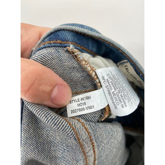 Madewell Cali Demi-Boot Medium Blue Distressed Denim Button-Fly Jeans Size 24 - Picture 8 of 9